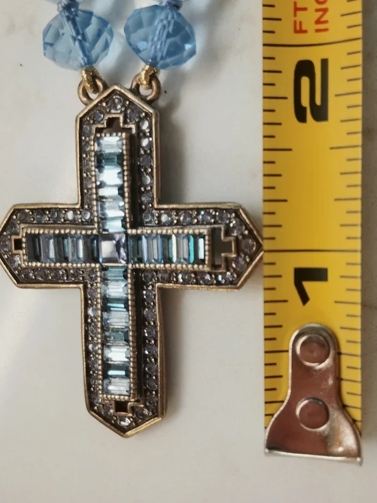 Vintage Heidi Daus Blue Faceted Swarovski Crystal Necklace with Cross Pendant - Picture 5 of 7